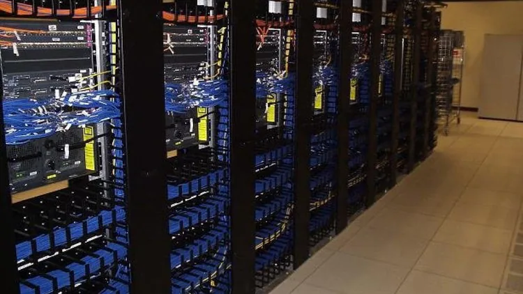 Server Infrastructure & Data Center Design